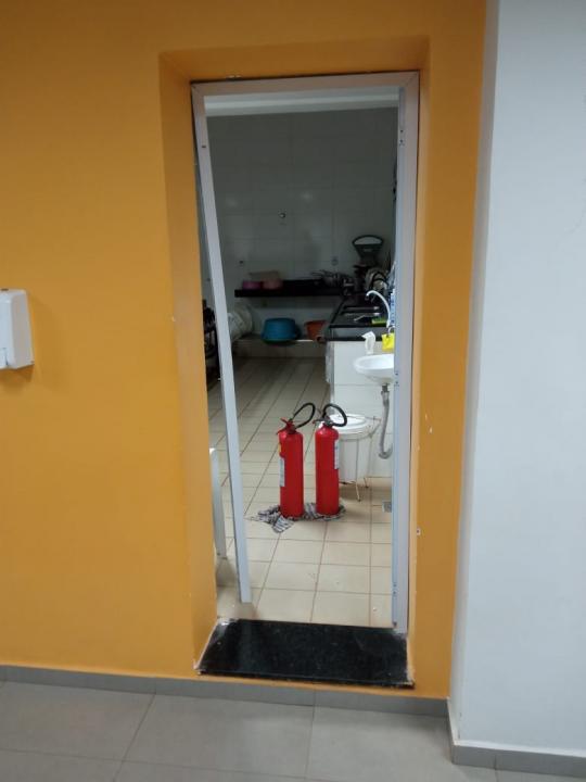 Foto 2 de 14 — Homem invade e detona creche em Araraquara